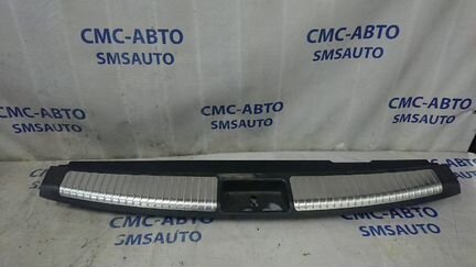 Накладка замка багажника Mercedes Ml W164 3.5