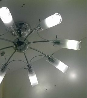 Потолочный светильник.(Люстра)