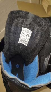 Коньки хоккейные