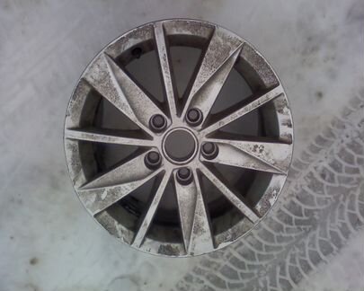 Диск VW Golf 7 R15 ориг. 5G0601025AA под ремонт