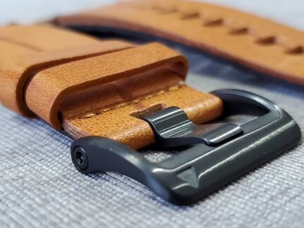 Оригинальный кожаный ремешок garmin QuickFit 22 26