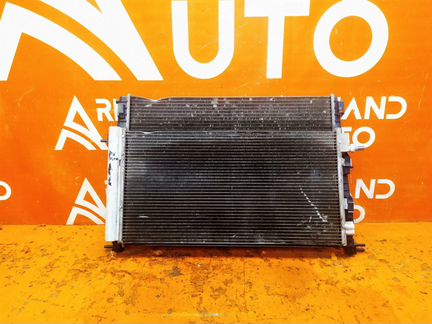 Радиатор двигателя (двс) Renault Fluence 1