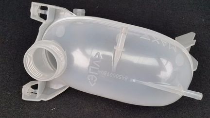 Расширительный бачок Ларгус, Веста 8450009504