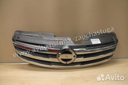 Решетка радиатора Nissan Almera (G15)