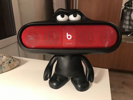 Портативная колонка Beats Pill красная