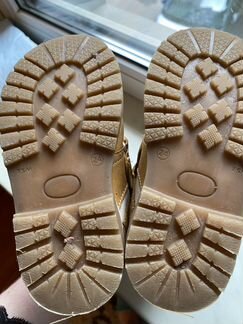 Ботинки утеплённые 24