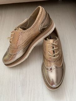 Туфли женские новые в коробке