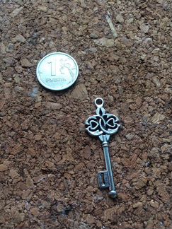 Подвеска ключик, олень, бемби, ласточка, соска