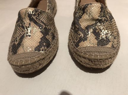 Балетки или слиперы