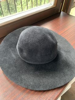 Шляпа женская, фетр