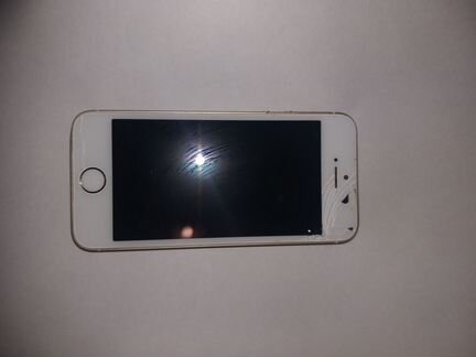 iPhone 5se 128 gb gold и AirPods 2 торг