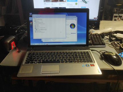 Lenovo Z565