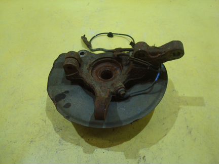 Поворотный кулак Передний правый Ситроен C-crosser