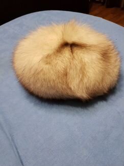 Продается дамская меховая шапка