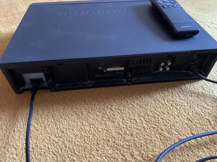Видеомагнитофон panasonik nc-sd320