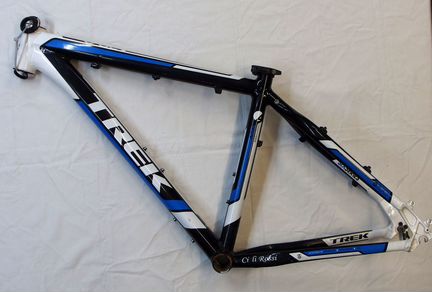 Рама Trek 6700, колеса 26