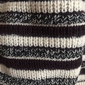 Свитер женский