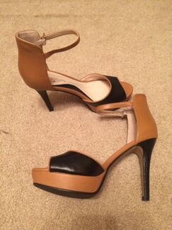 Босоножки летние на каблуке