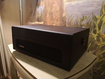 Виниловый проигрыватель Crosley с улучшеным звуком