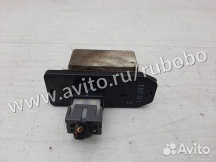 Резистор печки Mitsubishi Carisma DA1A 4G92 2002