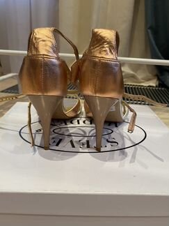 Босоножки Isabella Anselmi