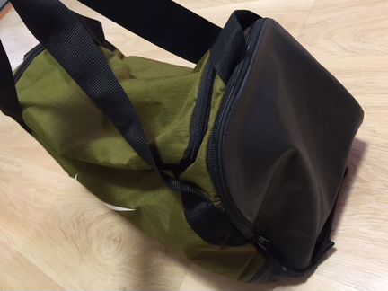 Спортивная сумка Nike