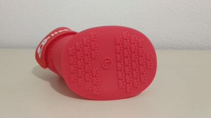 Новые непромокаемые ботинки