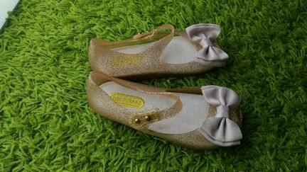 Туфли mini melissa золотые с бантиком 18 см