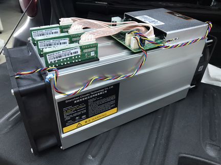 Antminer S9i Новый