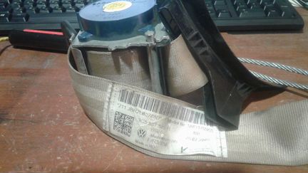 Ремень безопасности Фольксваген Пассат