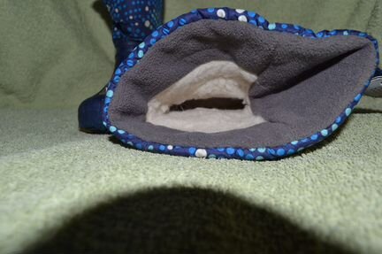 Резиновые утепленные сапожки зебра