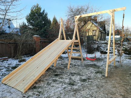 Деревянная горка