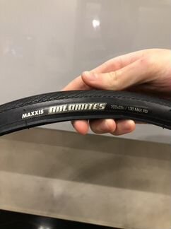 Покрышка 700x25c maxxis dolomites