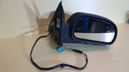 Зеркало правое Chevrolet Trailblazer