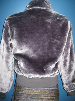 Меховая куртка-бомбер, р.46