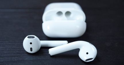 AirPods