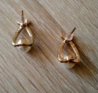 Бижутерия (серьги)