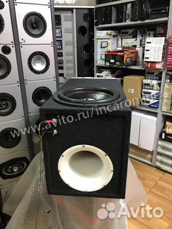 Корпусной сабвуфер 12