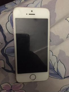 Телефон iPhone se 32gb rose gold
