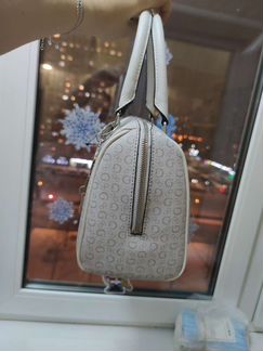 Сумка guess новая