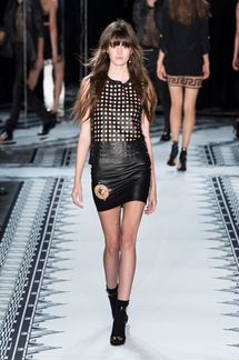 Кожаный топ в сетку Versace