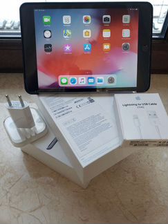 iPad mini 3 Cellural 64гб Space Gray + в подарок i