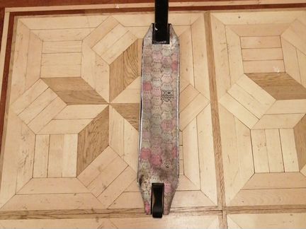 Дека для трюкового самоката