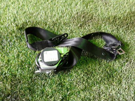 Ремень безопасности передний правый Audi A4 B7 2.0