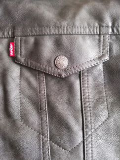 Куртка levis