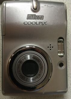 Цифровой фотоаппарат Nikon coolpix l10 на запчасти