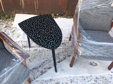 Журнальный столик СССР. Зонтики