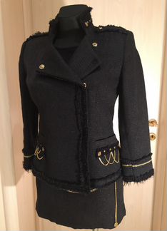 Новый черный пиджак с цепочками Elisabetta Franchi