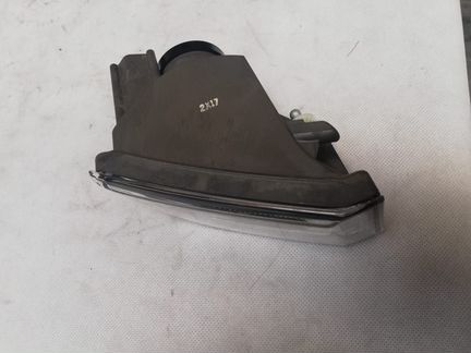 Туманка правая Toyota RAV 4 81211-42020