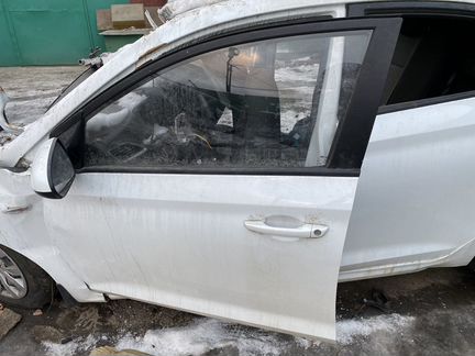 Hyundai Solaris 2 дверь левая передняя,водительска